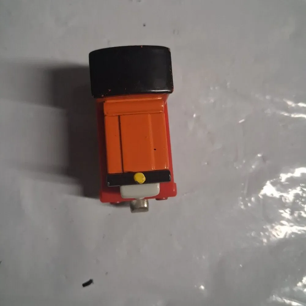 Thomas and Friends Rusty Engine Take N Play Dated 2004